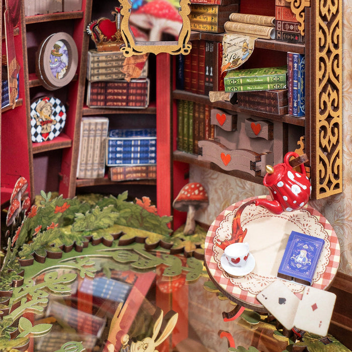 Book Nook Wood Kit – Fall into Wonderland 