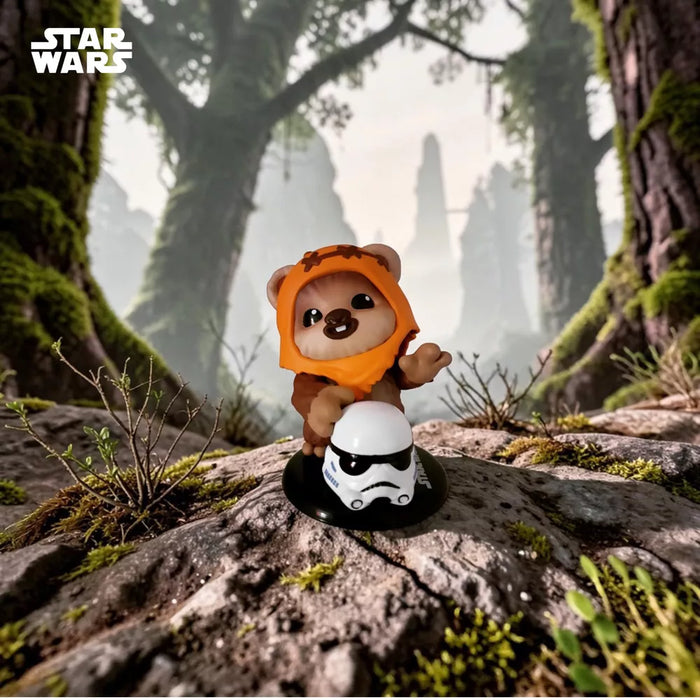 Figurine à tête branlante Star Wars Cosbi Wicket