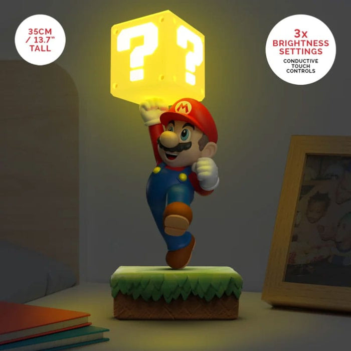 Super Mario Diorama-Leuchte mit Fragezeichen-Block