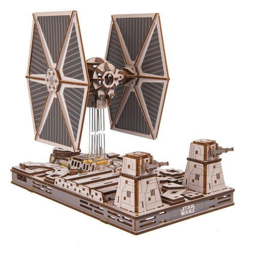 Maquette en bois Star Wars TIE Fighter